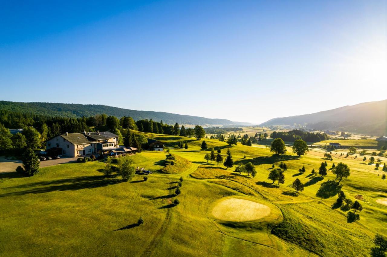 ホテル Domaine Du Mont-Saint-Jean レ・ルス エクステリア 写真
